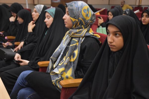 برگزاری جلسه سوم طرح «خبرنگار شو» در اداره آموزش و پرورش ناحیه‌ یک‌ مشهد مقدس