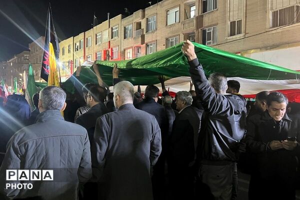 اجتماع با شکوه شهرستان ملارد در چهلم شهدای میناب