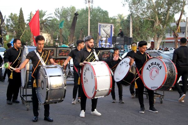مراسم زنجیر زنی در شهرستان بم 