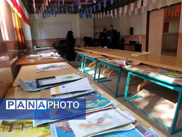 گردآوری آثار جشنواره فرهنگی هنری فردا و پرسش مهر در کانون فرهنگی تربیتی قدس