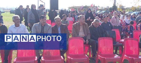 همایش پیاده‌روی در روستای کروا قائمشهر