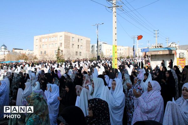 نماز عید سعید فطر در شهرستان پردیس