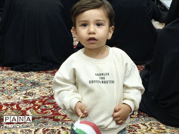 تجدید بیعت با رهبری در مراسم باشکوه مسجد امام رضا (ع)