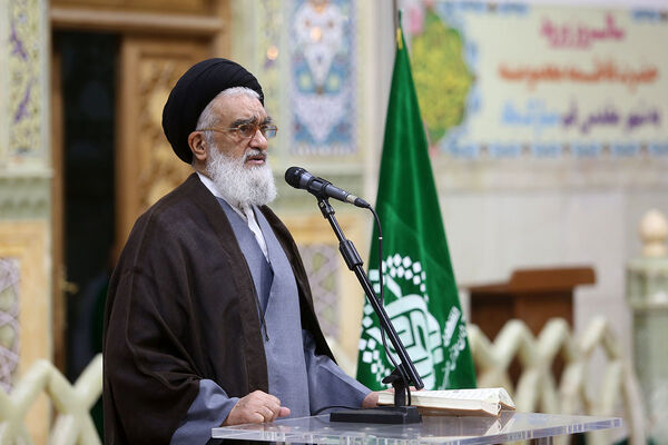 آیین خطبه خوانی خادمان حرم حضرت معصومه(س) به مناسبت روز قم