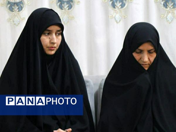 دیدار فرمانده نیروی هوایی ارتش با خانواده شهدای خدمت