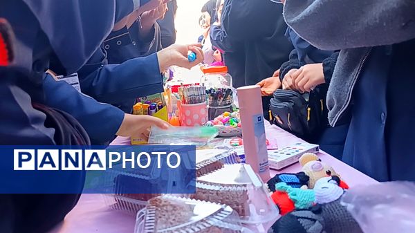 بازارچه کار و فناوری در دبیرستان کوثر فرهنگیان