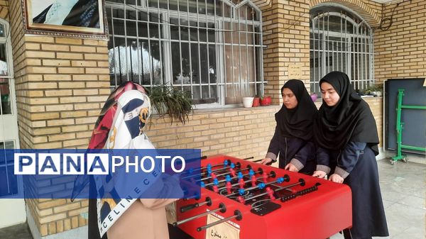 ضیافت افطاری در دبیرستان هیات امنایی فیض کاشانی