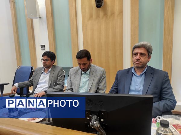 شورای برنامه‌ریزی و توسعه و شورای مسکن اصفهان