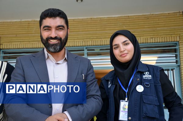 حضور پرشور مردم شهرکرد در انتخابات هشتم تیر ماه