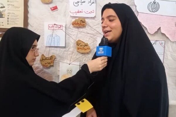 مدرسه انقلاب برای من فقط یک نمایشگاه نیست