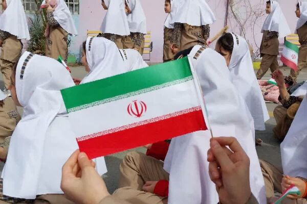 طنین زنگ انقلاب در مدارس شهرستان شهریار 