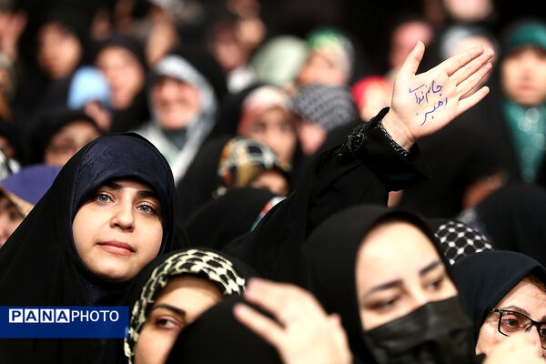 دیدار اقشار مردم با رهبر انقلاب به مناسبت چهل‌وهفتمین سالگرد پیروزی انقلاب اسلامی