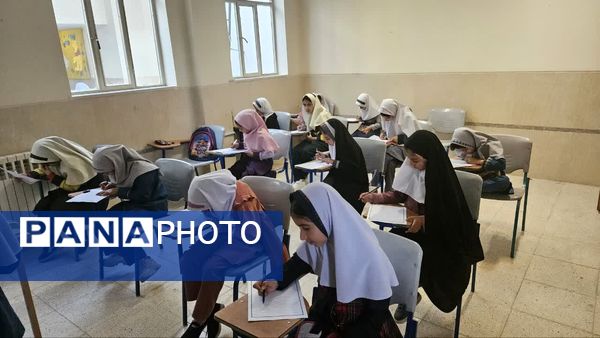  برگزاری مسابقه‌ قرآن، عترت و نماز دانش‌آموزان مقطع ابتدایی شهرستان فلاورجان