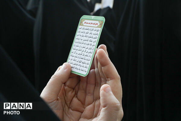 اقامه نماز عید فطر در حرم مطهر رضوی-۲
