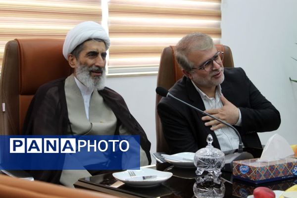 بازدید معاون قوه قضاییه و استاندار مازندران از ناحیه صنعتی گلوگاه 