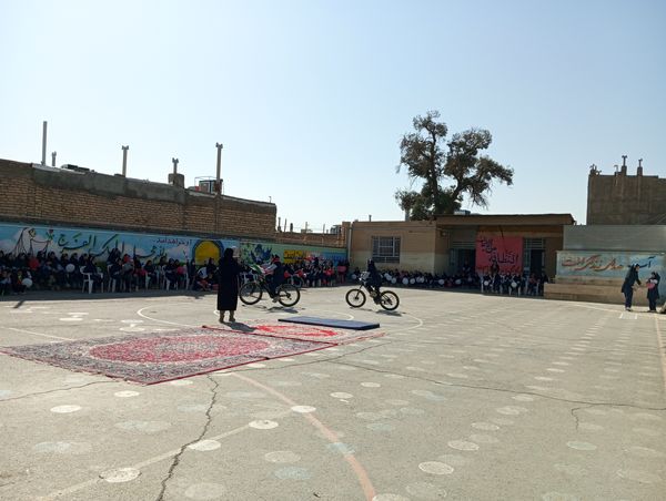 المپیاد ورزشی در دبستان ناهید نخودی