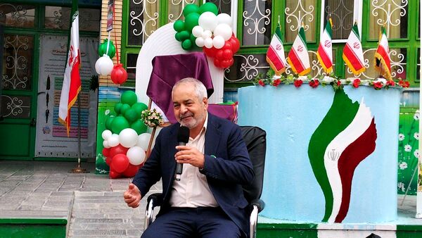 طنین زنگ انقلاب در مدرسه «طوبی» ناحیه ۶ مشهد