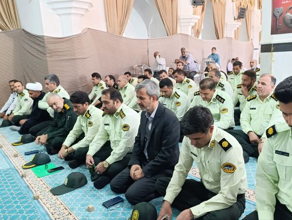 برگزاری نماز عبادی سیاسی جمعه همزمان با شروع هفته انتظامی در شهرستان خلیل اباد 