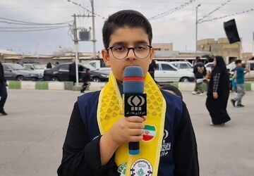 حماسه معلمان جعفرآباد در پاسداشت مقام قائد شهید