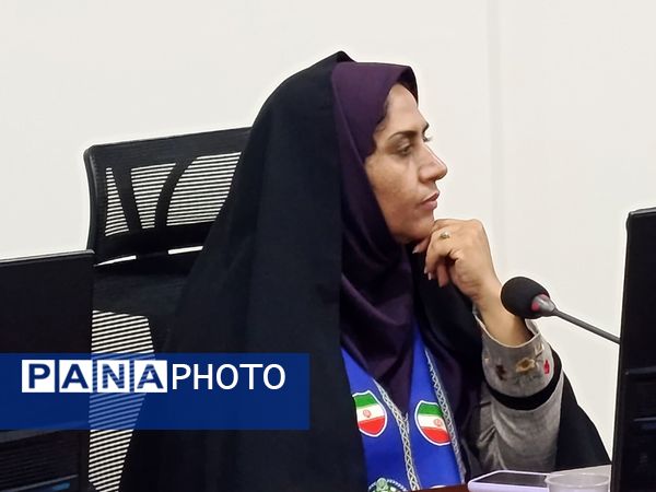 تجلیل از خبرنگاران پانای هرمزگان با حضور مدیرکل آموزش و پرورش 