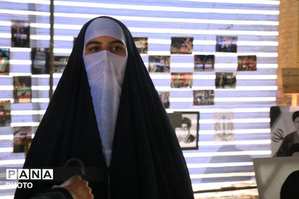 نمایش خیابانی هنرجویان هنرستان شهید سادلجی