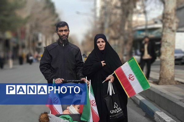 حضور گسترده مردم شهرستان شهید پرور شهرستان شهریار در راهپیمایی ۲۲ بهمن