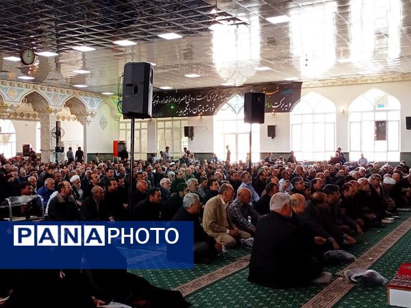 تحویل سالی متفاوت در امامزاده سید حمزه کاشمر