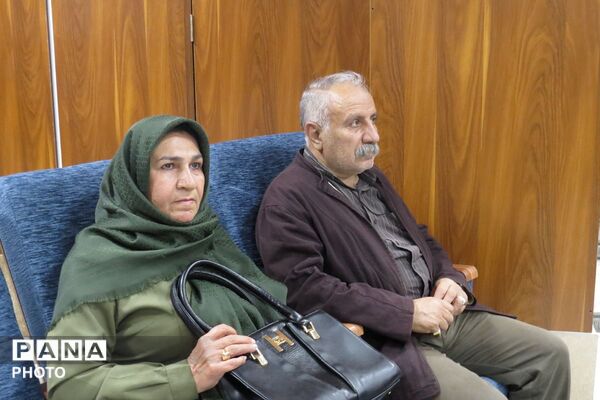 تقدیر از معلمان و شاعران اسلامشهر