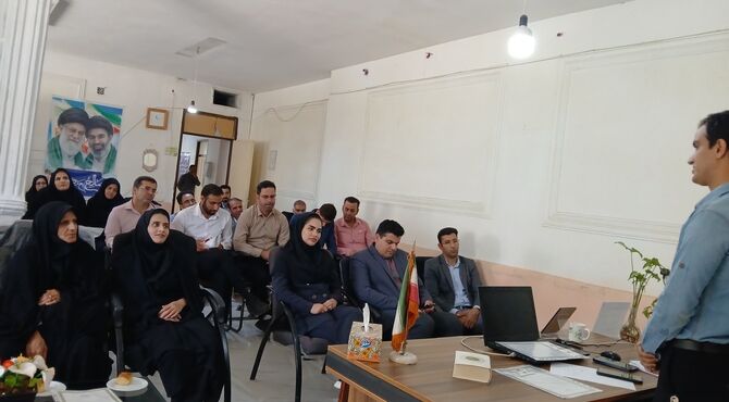آیین گرامیداشت هفته معلم در اداره آموزش‌وپرورش منطقه بیرانوند