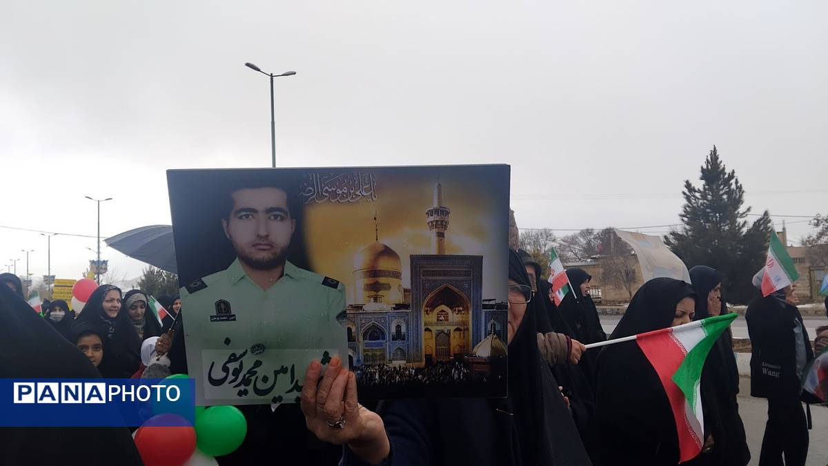 تجلی همبستگی در راهپیمایی ۲۲ بهمن