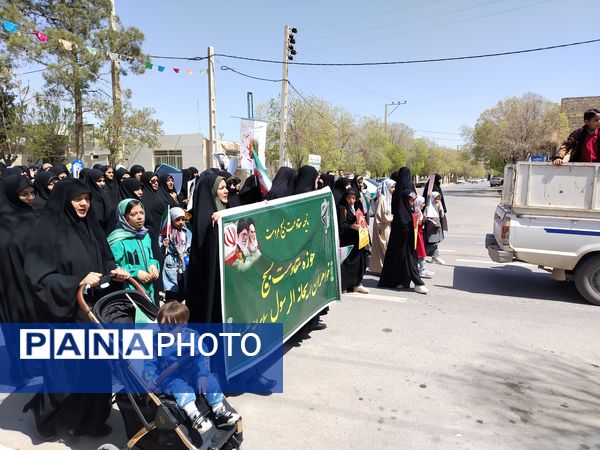 طنین شعار انا علی العهد یا قدس در شهرستان مروست