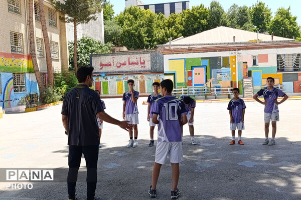 رقابت دانش‌آموزان پسر خراسان شمالی در مسابقات ورزشی تابستان ۱۴۰۵