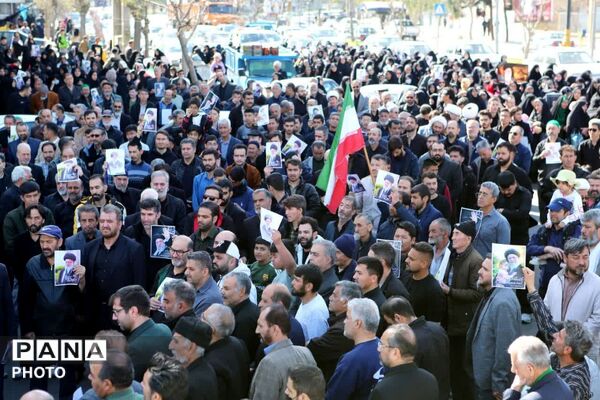 تجدید عهد با آرمان های رهبر شهید انقلاب در نماز جمعه فشافویه