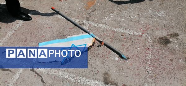 شادی دانش‌آموزان دبستان شهید خلیل طهماسبی مشهد در تحقق وعده صادق