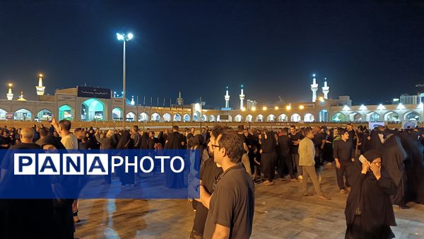 مراسم عزاداری شهادت امام رضا(ع) و شام غریبان در حرم مطهر رضوی 