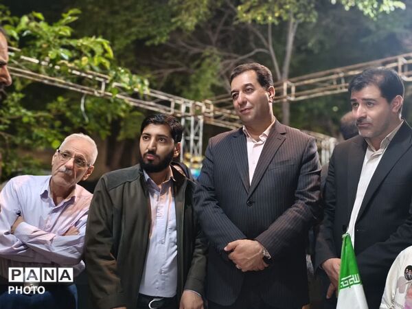 حضور مسئولان اداره‌کل آموزش و پرورش استان اصفهان در موکب اداره‌کل آموزش‌وپرورش استان اصفهان