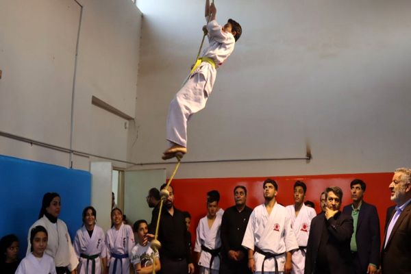 آیین افتتاح کلاس ورزش مدرسه ۲۲ بهمن روستای مندکان شهرستان پاکدشت  