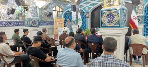 بدرقه دانش‌آموزان اعزامی به پیاده‌روی اربعین 