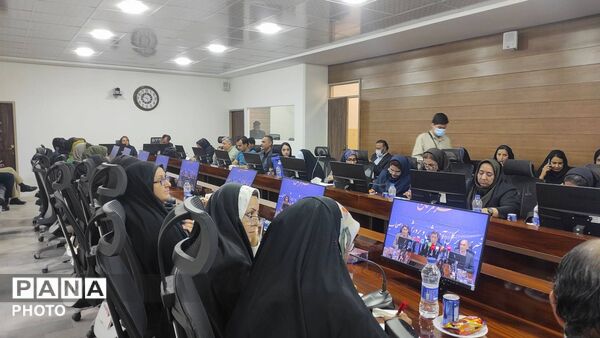 نشست خبری مدیرکل آموزش و پرورش هرمزگان با حضور اصحاب رسانه