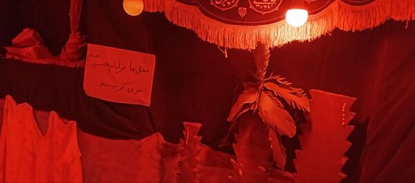 برپایی نمایشگاه در مسیر بهشت در فدافن
