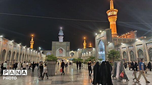 مشهد الرضا با حس و حالی متفاوت