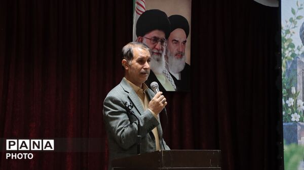 آیین افتتاح دوره چهارم «معلم، معمار آینده» ویژه معلمان ابتدایی
