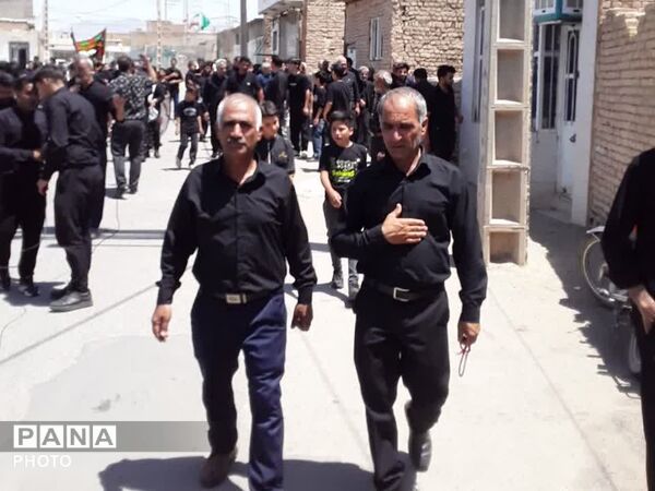 در هشتمین روز ماه محرم طنین نوای یا حسین در کوچه‌های فدافن پیچید
