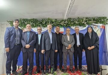 جشن بزرگداشت روز معلم در بلده