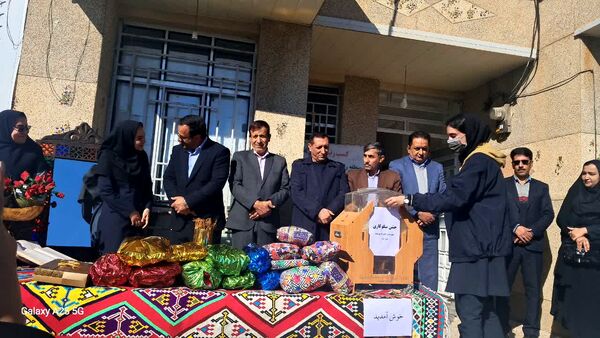 پویش ملی بر مدار مقاومت در دبیرستان پوینده یاسوج