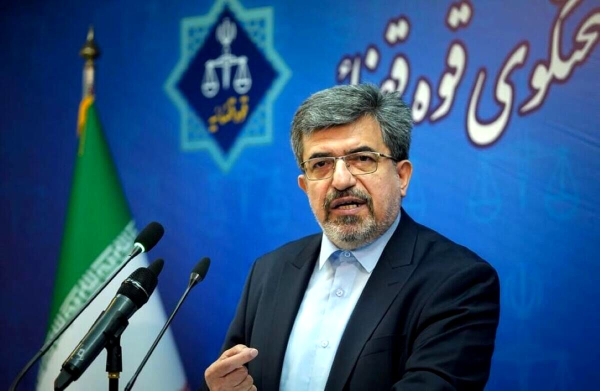 ادعای لو رفتن سوالات آزمون مرکز وکلا، باید اثبات شود