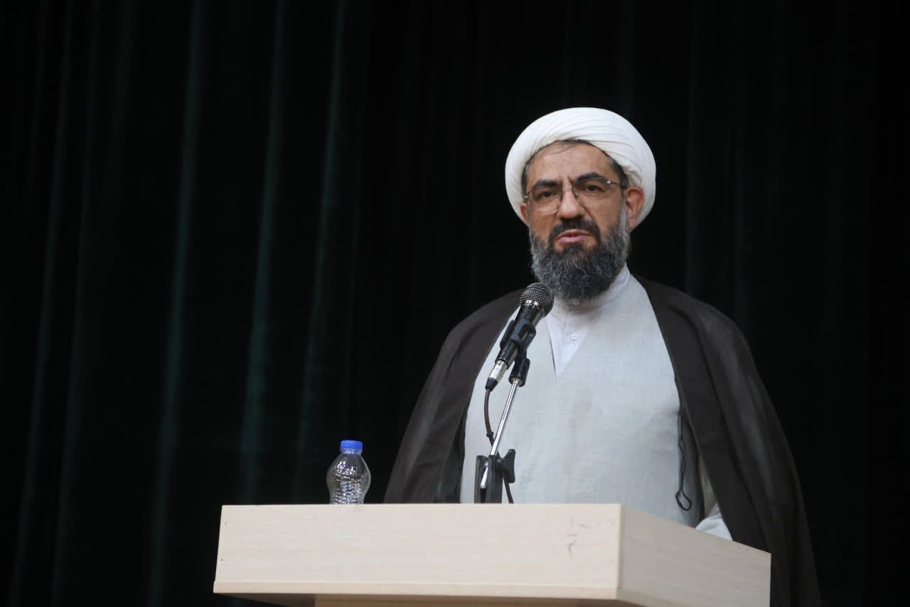 ارتباط ستادهای نماز جمعه با مساجد باید تقویت شود