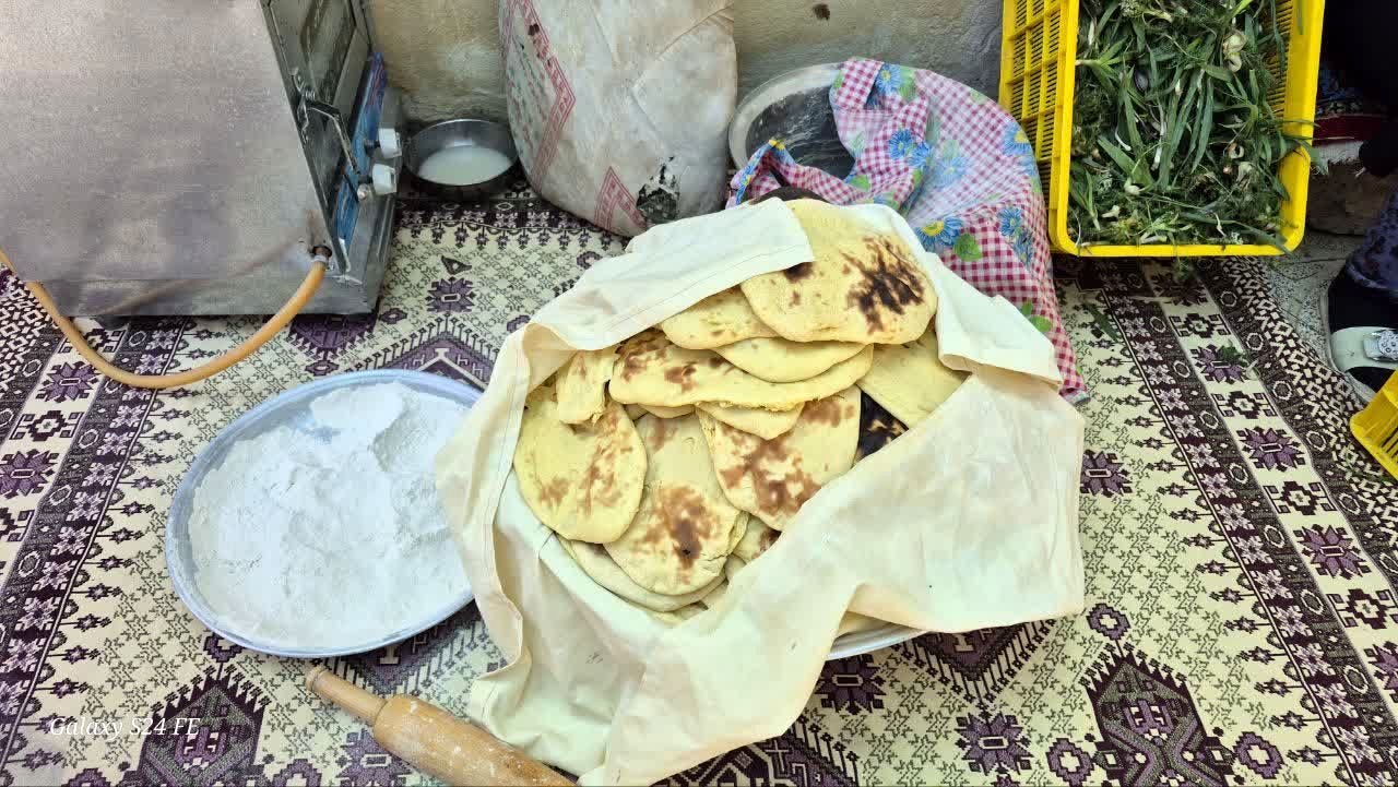  اولین جشنواره محصولات خانگی روستای سپیداران  ساوجبلاغ 