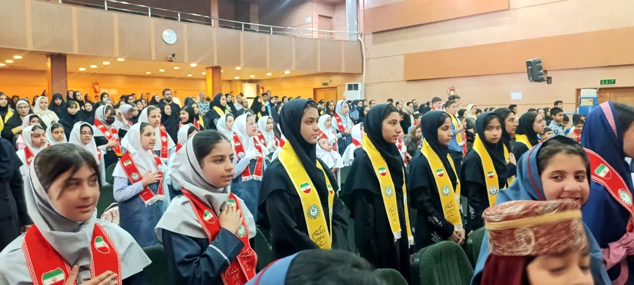 تجلیل از مقام آوران المپیاد رویش ناحیه یک