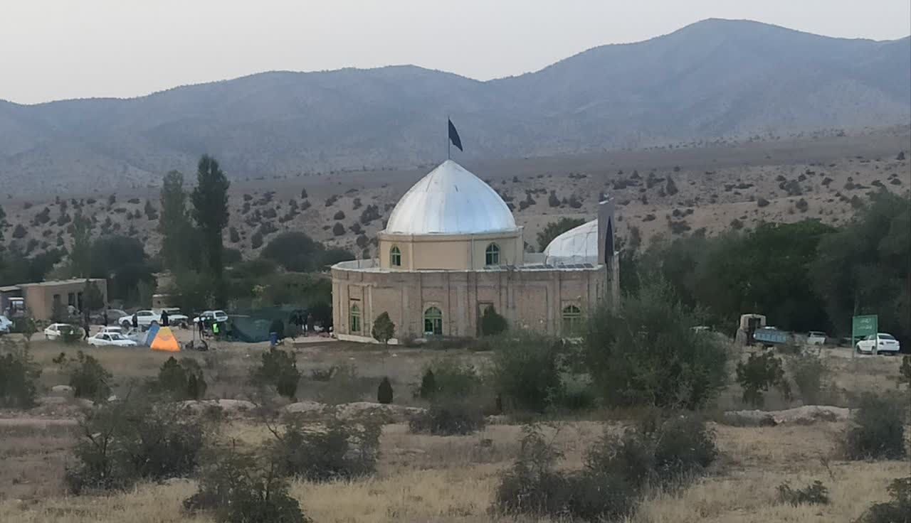 پیاده‌روی هیات روستای زرد تا امام زاده روستای کاستان